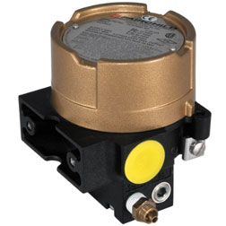 Model TXI7850 Moisture Resistant Electro-Pneumatic Transducer from Rotork Fairchild